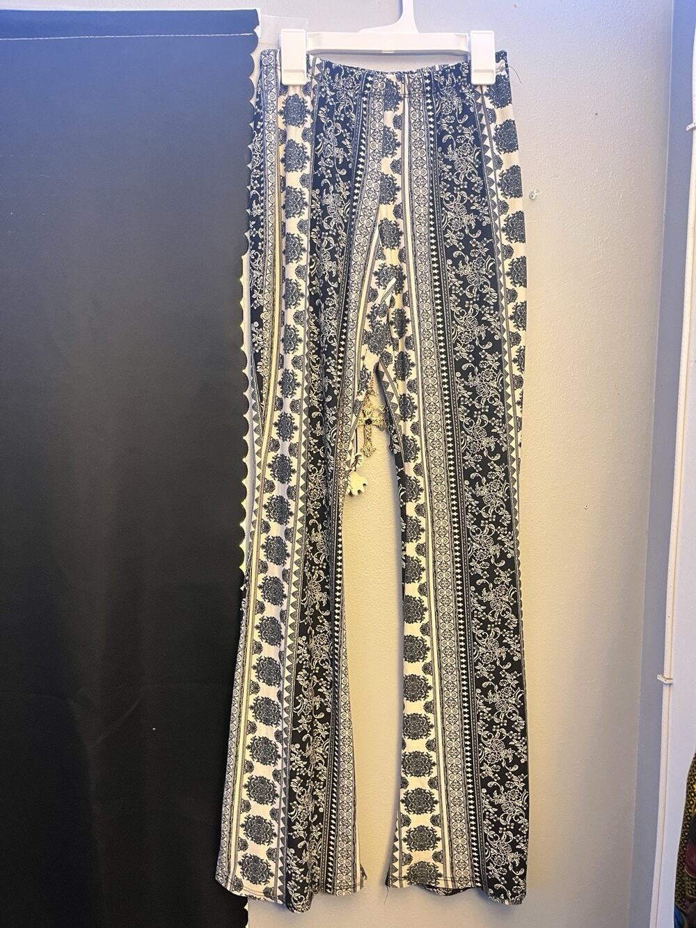 Arabella Black & White Boho Pants Women's Size Small Wide Leg Elastic